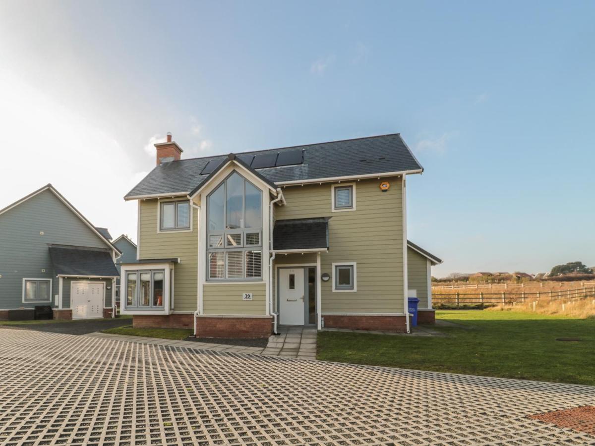 The Deck House Villa Chathill Exterior photo